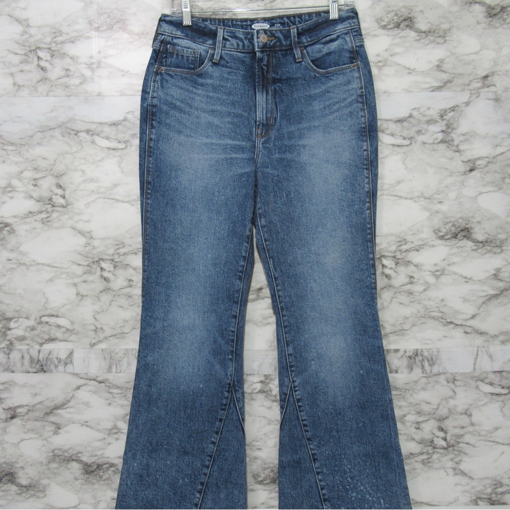Old Navy Extra High Rise Flare Denim Jeans Size 8 NWOT
